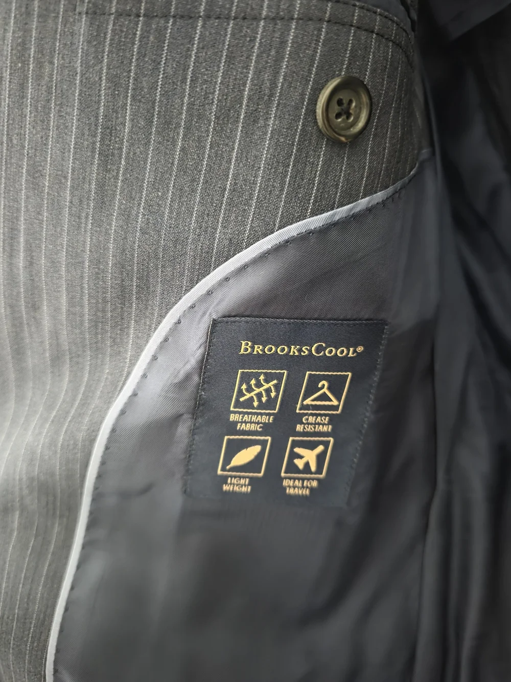 Brooks Brothers Regent BrooksCool Navy Pinstripe Full Canvas Suit 38R W32